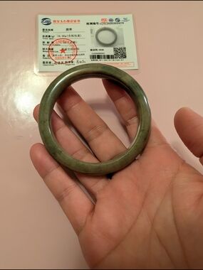 Natural olive Green Burmese Jadeite Jade Bangle Bracelet 58.4 mm